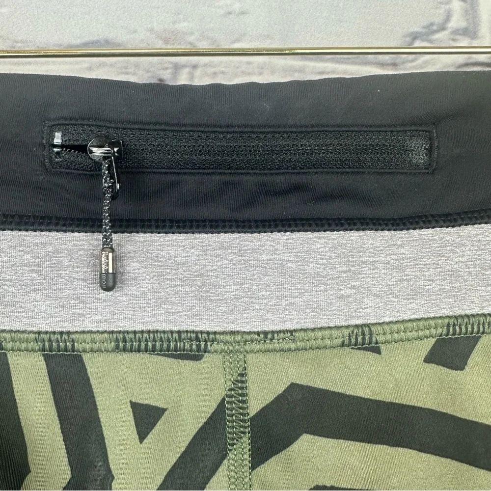 lululemon athletica excellent preowned